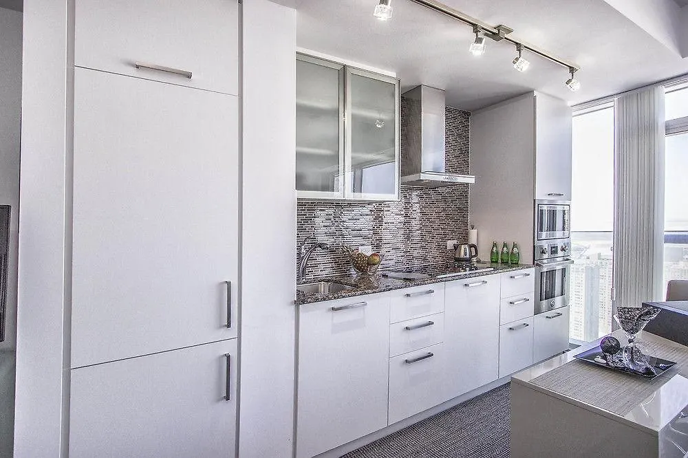 Atlantis Furnished Suites - York Street Toronto 4*,  Kanada