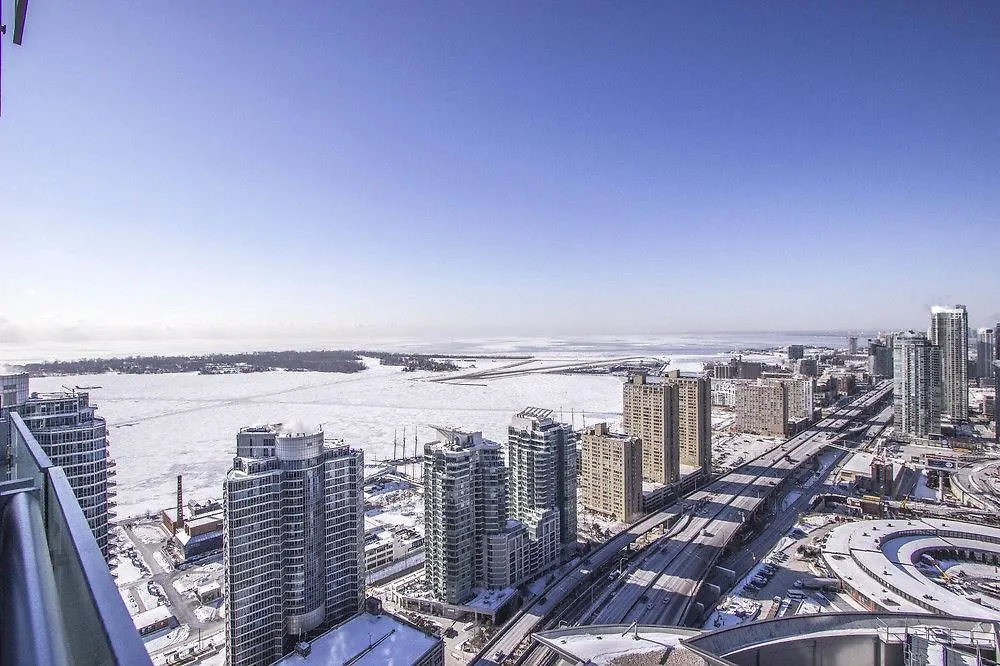 Atlantis Furnished Suites - York Street Toronto