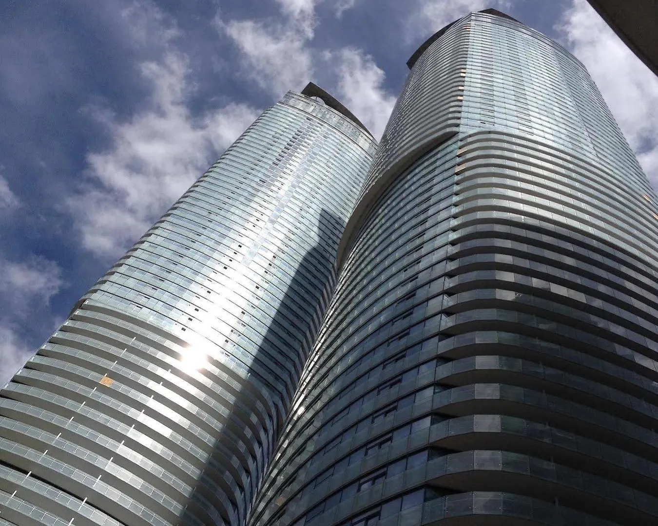 Atlantis Furnished Suites - York Street Toronto Kanada