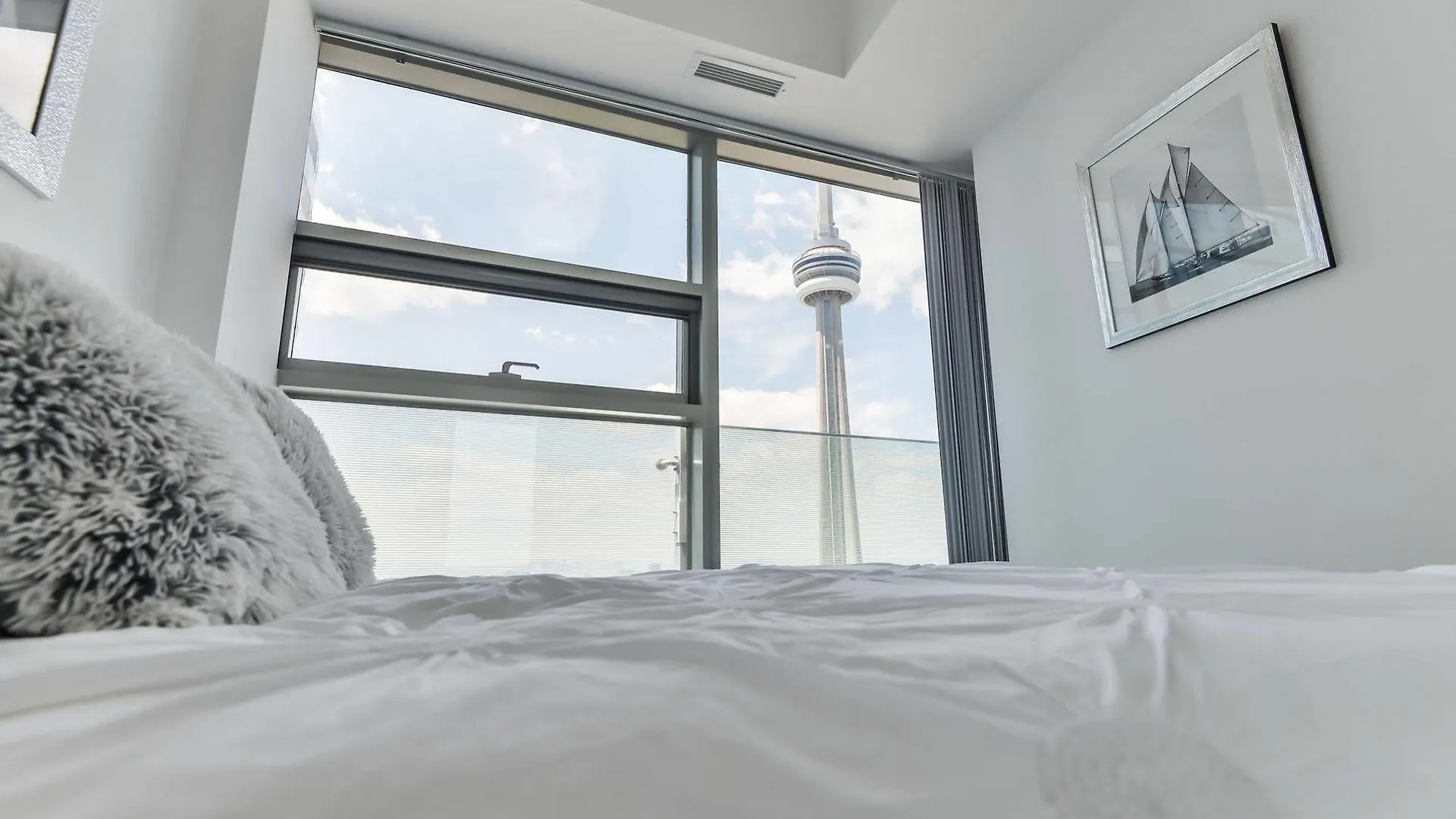 **** Hotel Atlantis Furnished Suites - York Street Toronto Kanada